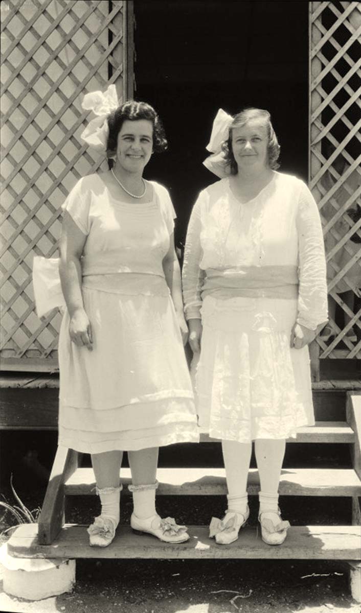 Port Hedland. Sister B.G. Hill and Sister H.L. Hounslow (right), 1933