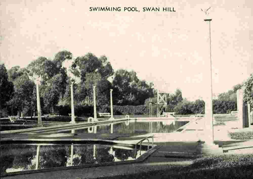 Swan Hill. Swimming Pool, circa 1930