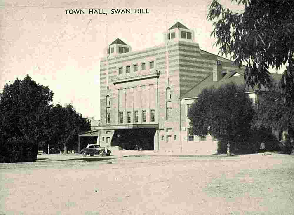 Swan Hill. Town Hall, circa 1930