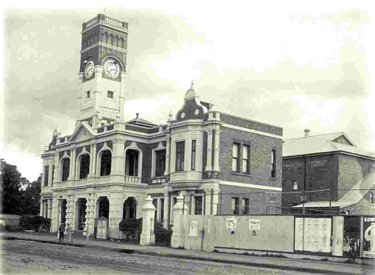 Toowoomba. Town Hall, 1915