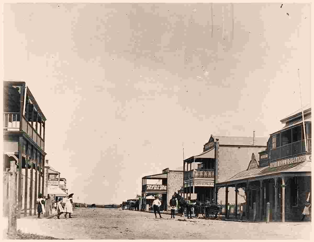 Victor Harbor. Panorama of city street, 1900