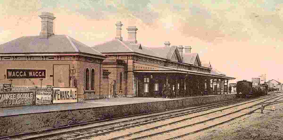 Wagga Wagga. Departure of the first mail train with Railway Station was in 1879