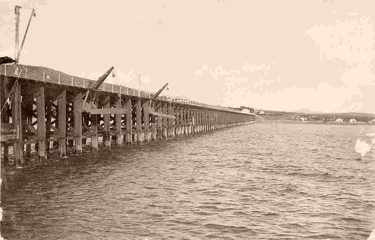 Whyalla. A view of a major jetty, 1904