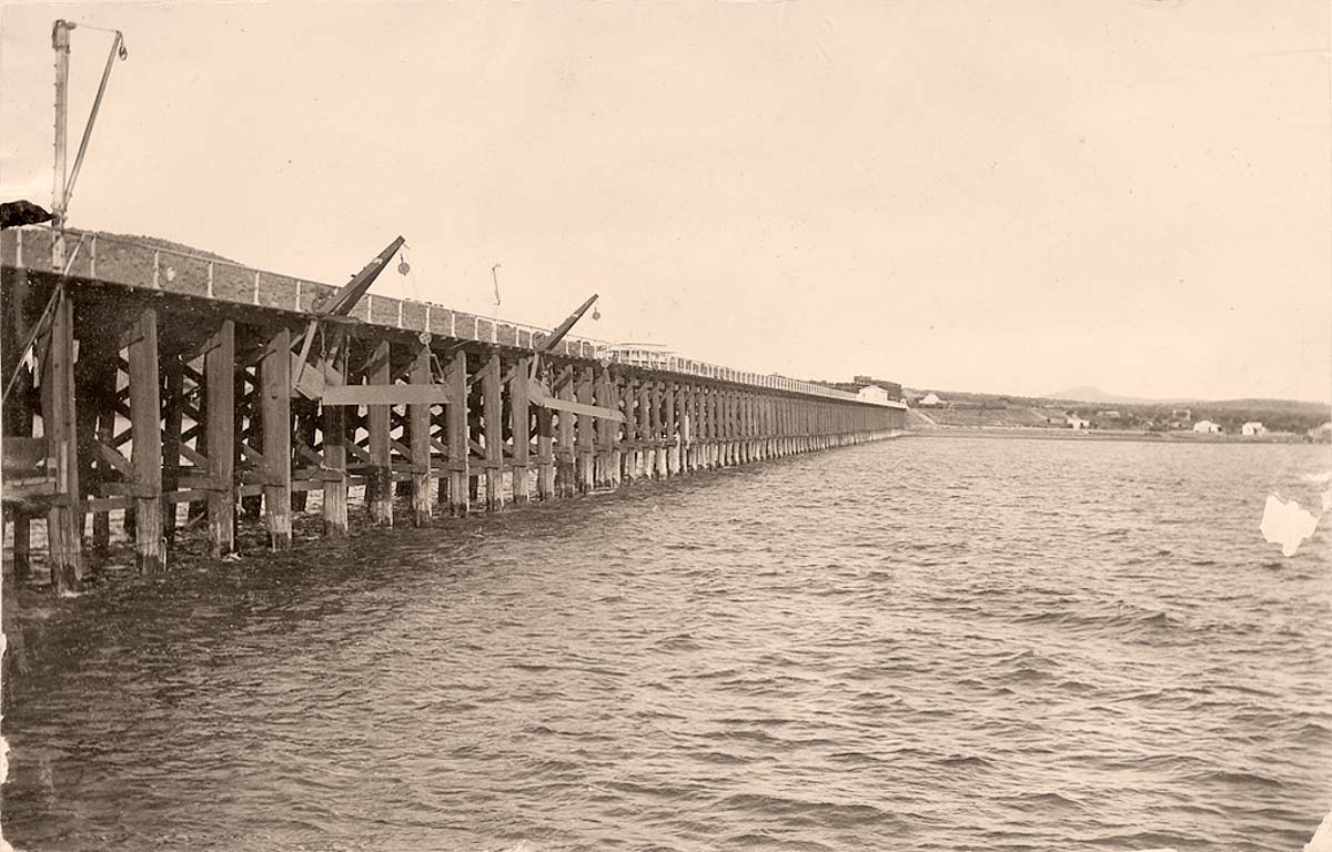 Whyalla. A view of a major jetty, 1904