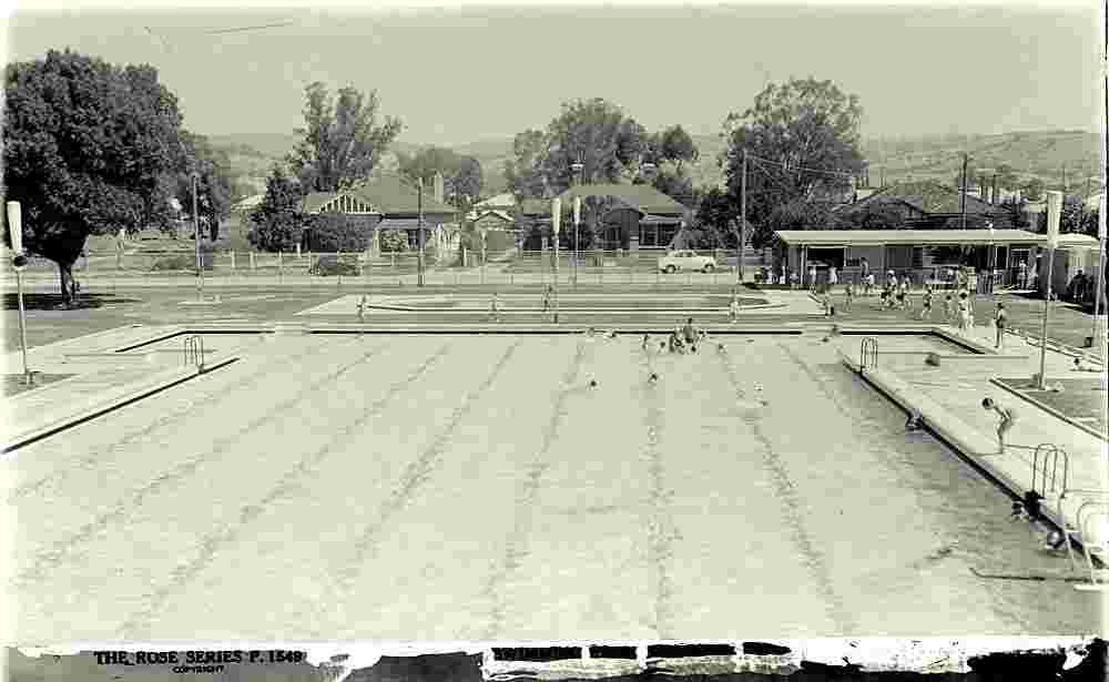 Wodonga. Swimming pool