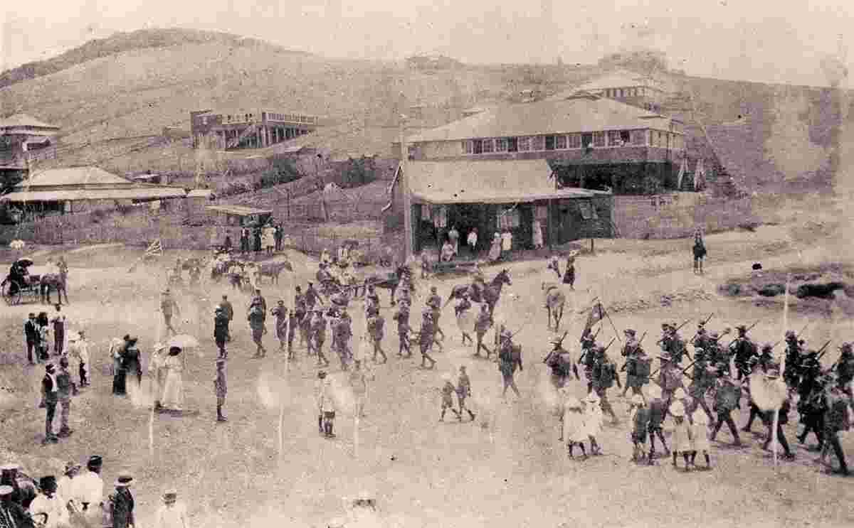 Yeppoon. Military procession, 1917