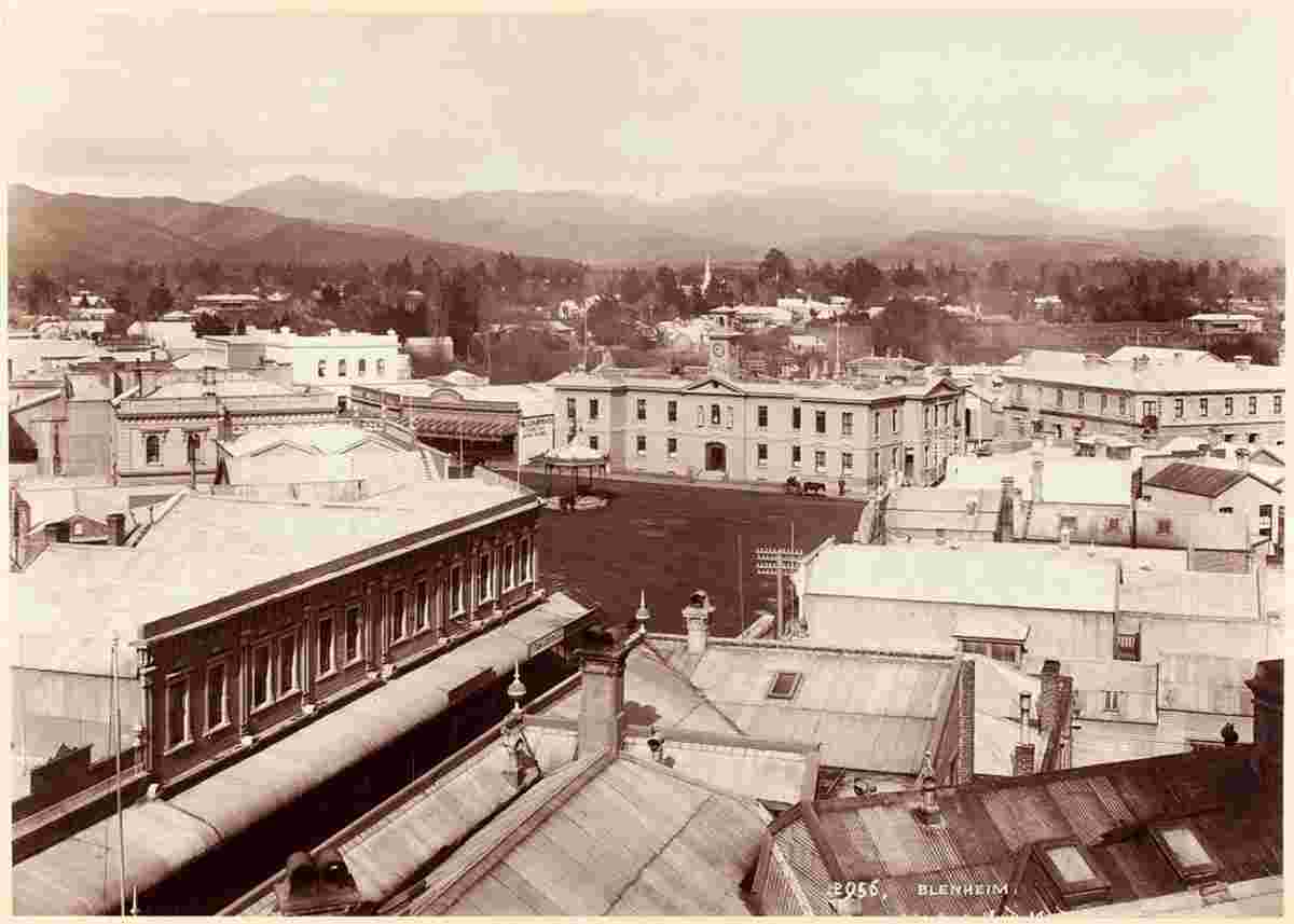 Blenheim. Panorama of Blenheim and Central Market Square