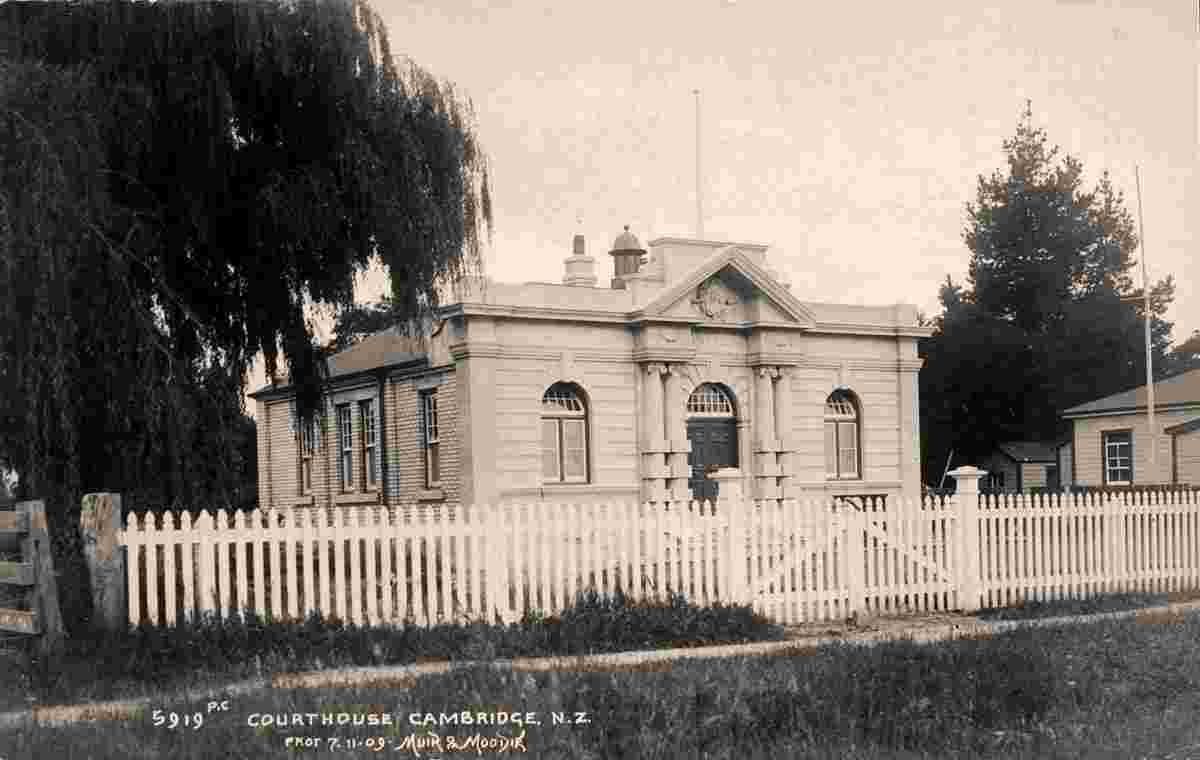 Cambridge. Courthouse, 1909