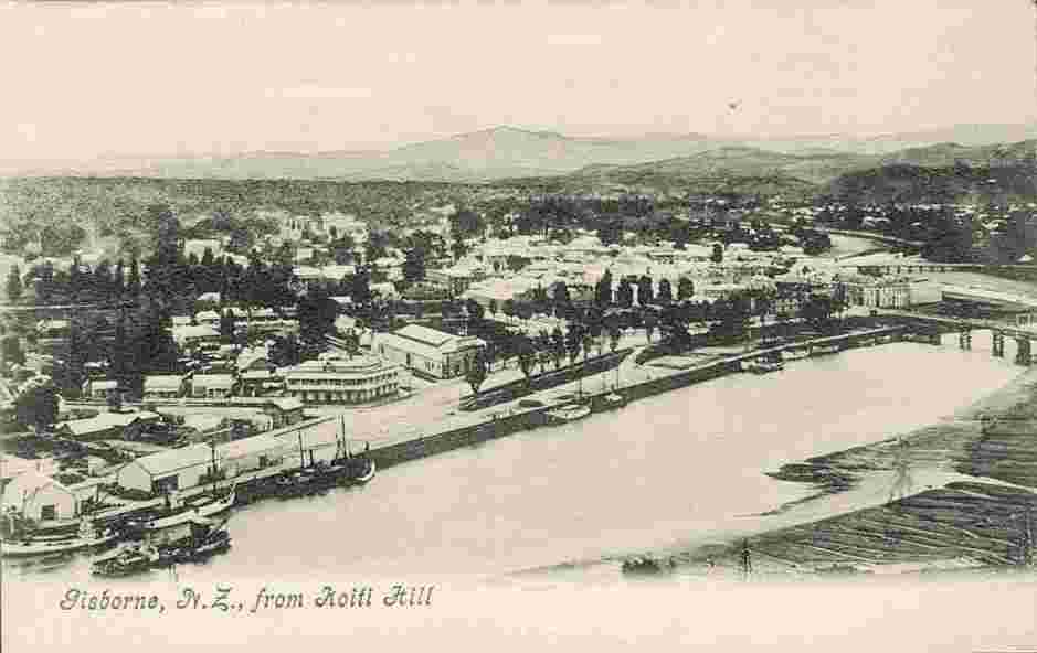 View of Gisborne from Koiti Hill, 1906