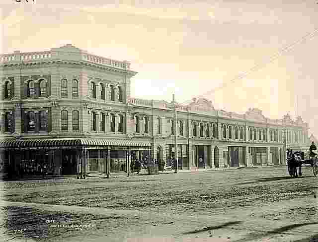 Gore. City building, shop, circa 1905