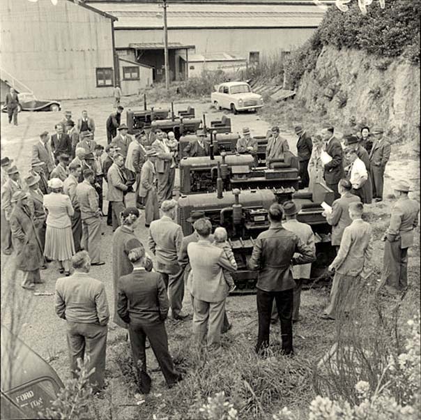 Hororata. Sale of tractors at Hororata, 1955