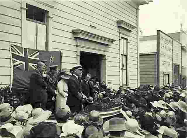 Levin. Outside Century Hall, 25 November 1921