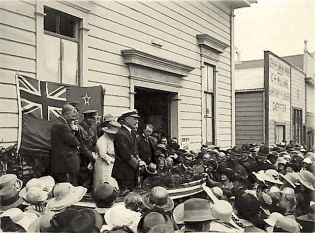 Levin. Outside Century Hall, Queen Street - Lord Jellicoe's visit, 25 November 1921