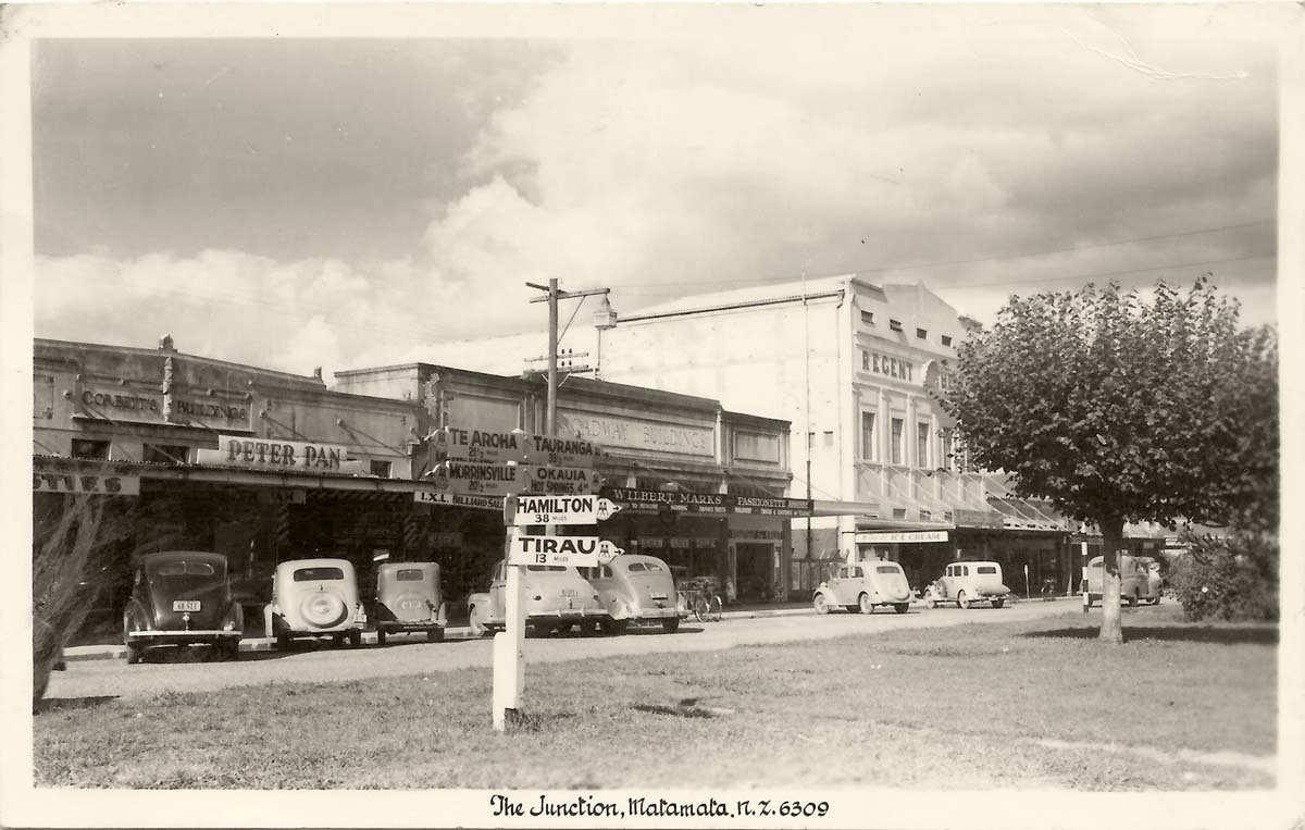 Matamata. The Junction of Broadway and Arawa Street, 1950s