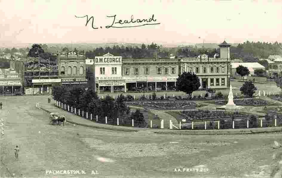 Palmerston North. Panorama of Square
