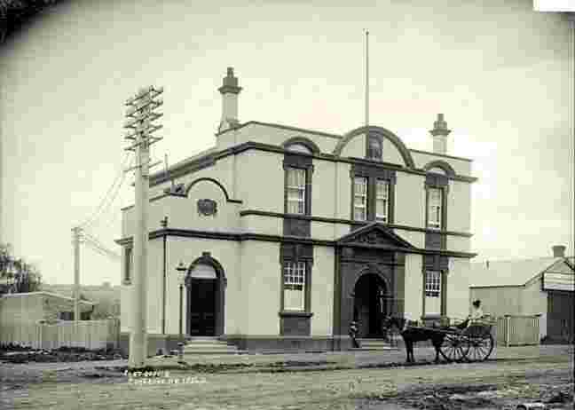 Pukekohe. Post Office, circa 1910