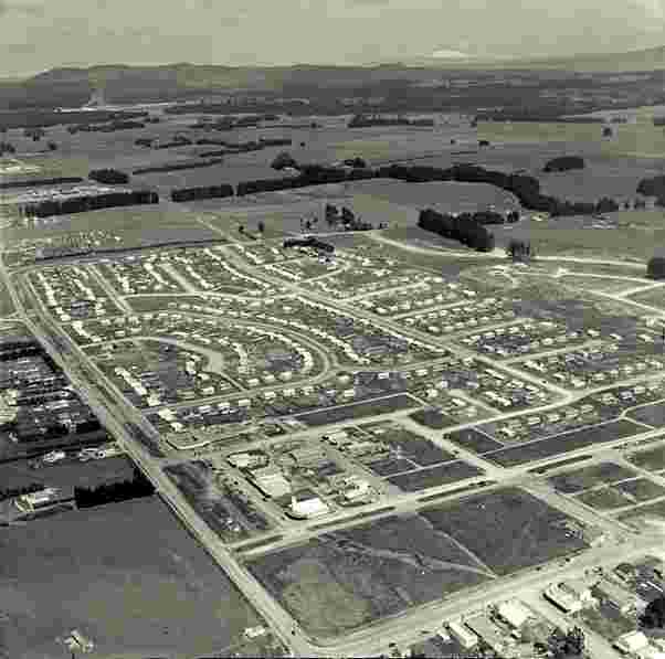 Aerial view of Tokoroa, 20 Oct 1953