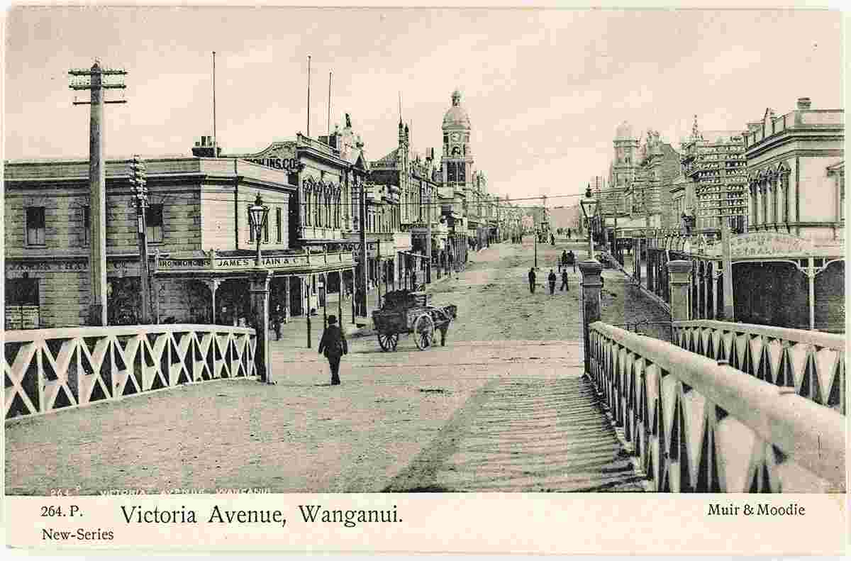 Whanganui. Victoria Avenue, 1905