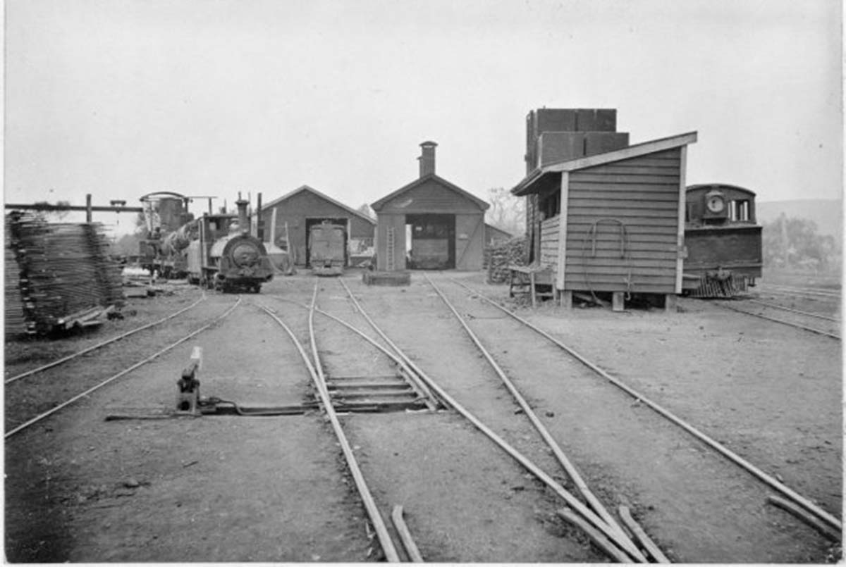 Whangarei. Railway workshops and yards, 1911