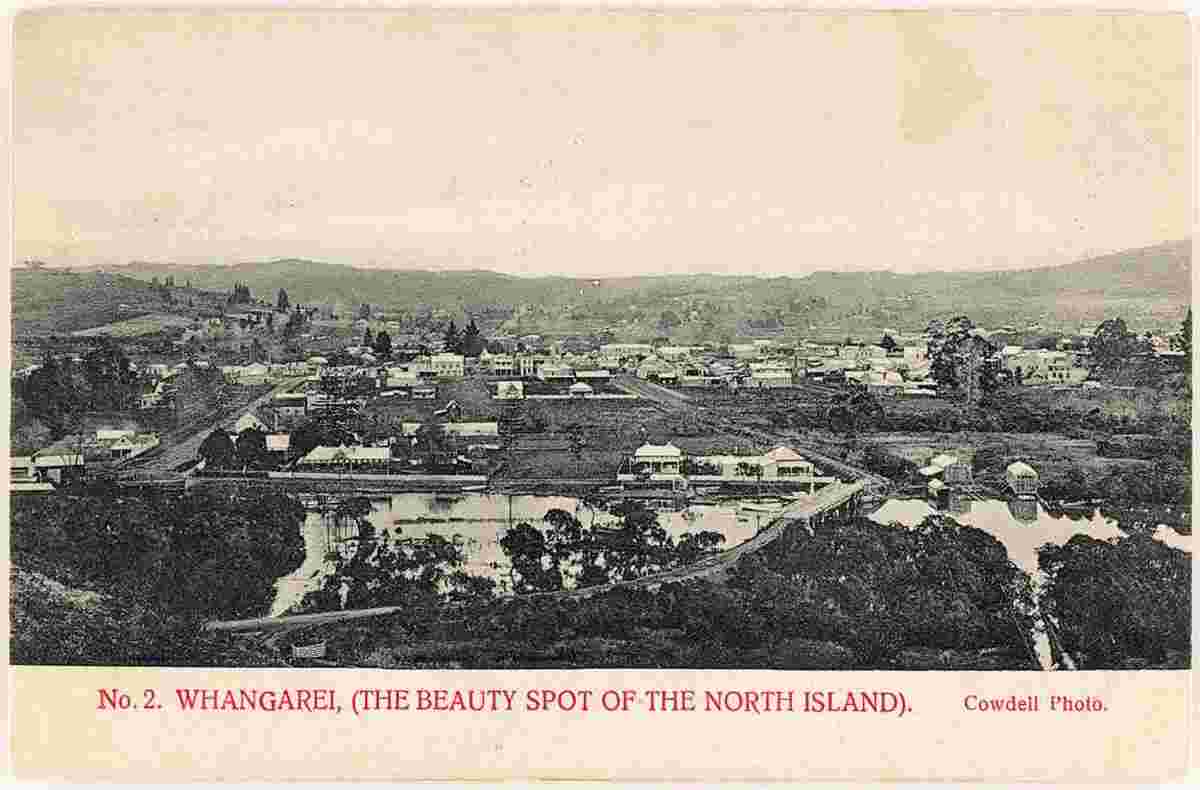 View over Whangarei, between 1900 and 1903