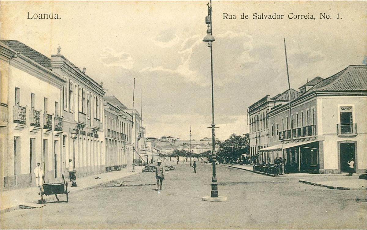 Luanda. Rua de Salvador Correia