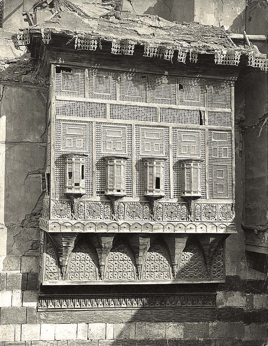 Cairo. Old house and Masharabieh, 1858