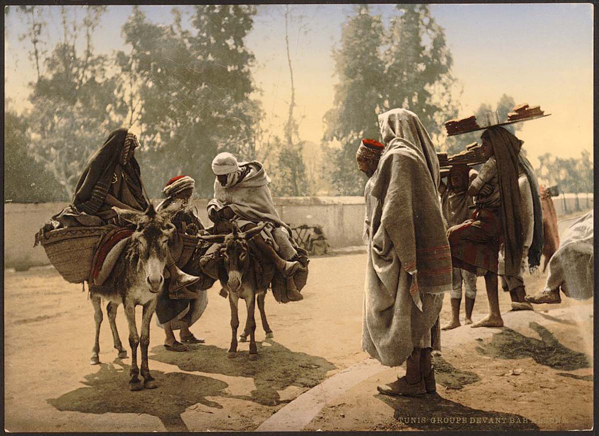 Tunis. Group before Bab Aleona, circa 1890