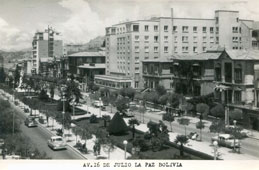 La Paz. '16 de Julio' Avenue