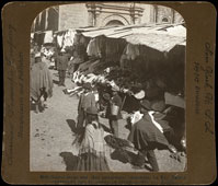 La Paz. Native shops and their picturesque customers, between 1900 and 1910