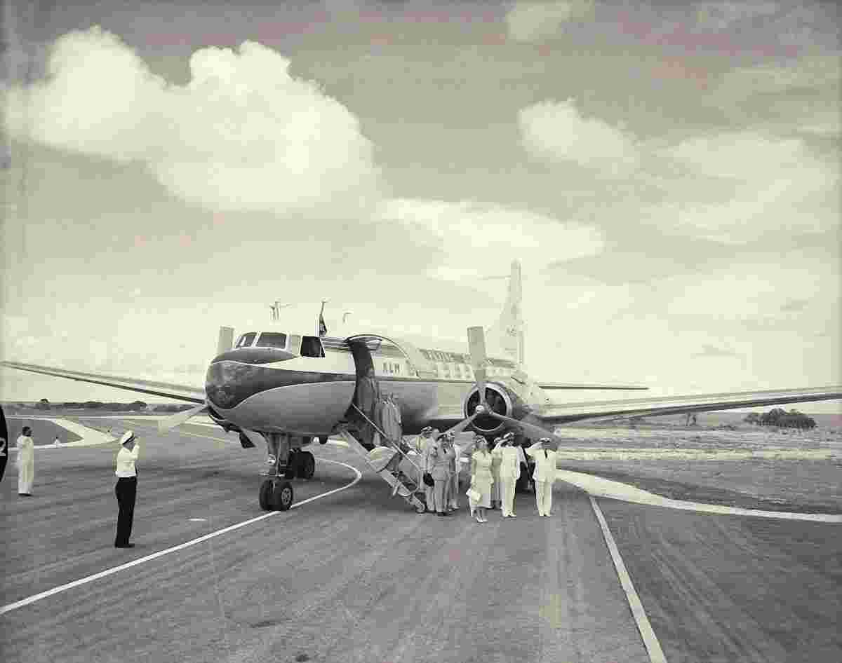 Kralendijk. Royal Visit - Arrival at the Airport and Greeting the Mayor, 1955