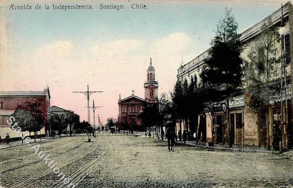 Santiago. Avenue of Independence