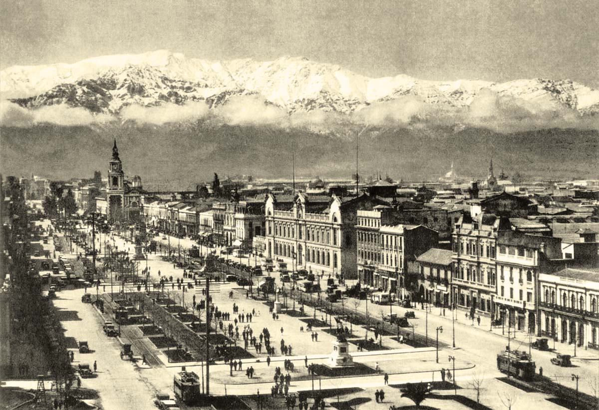 Santiago. Panorama of Alameda in 1930