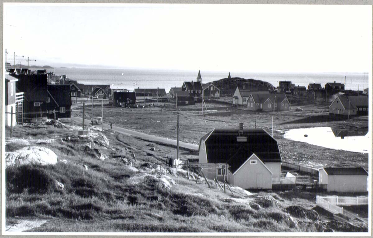 Nuuk (Godthåb, Godthaab). View to avenue, 1967