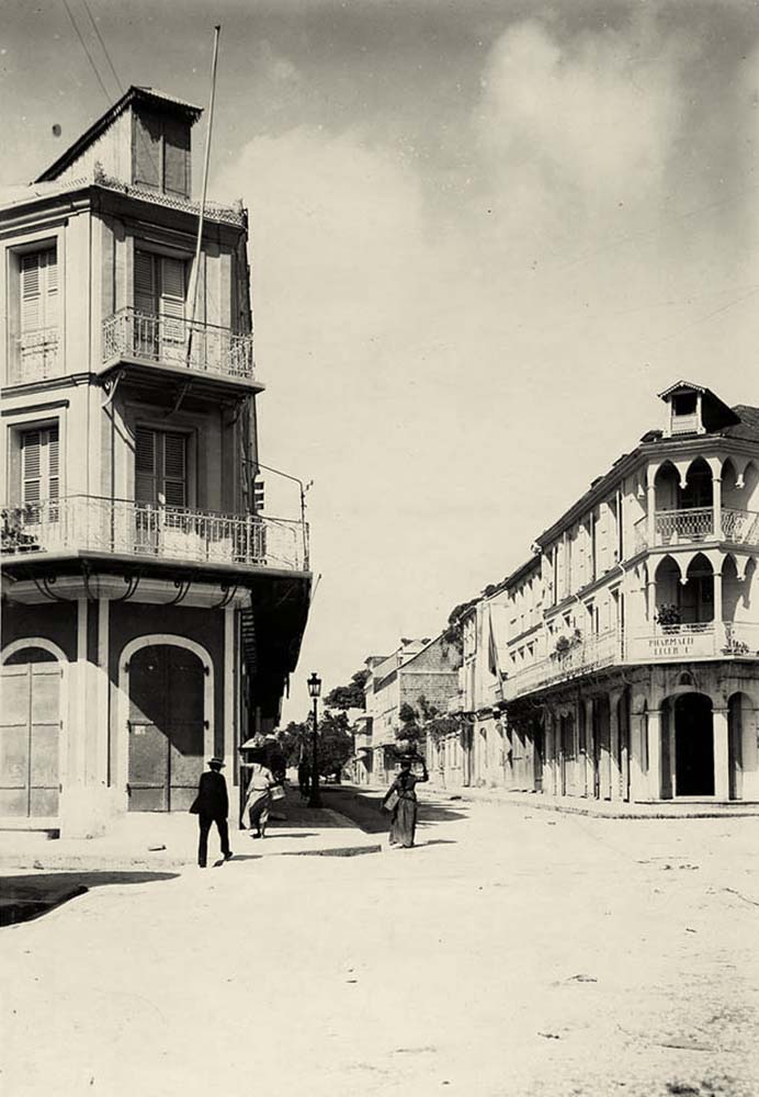 Pointe-à-Pitre. Rue Gambetta, 1900