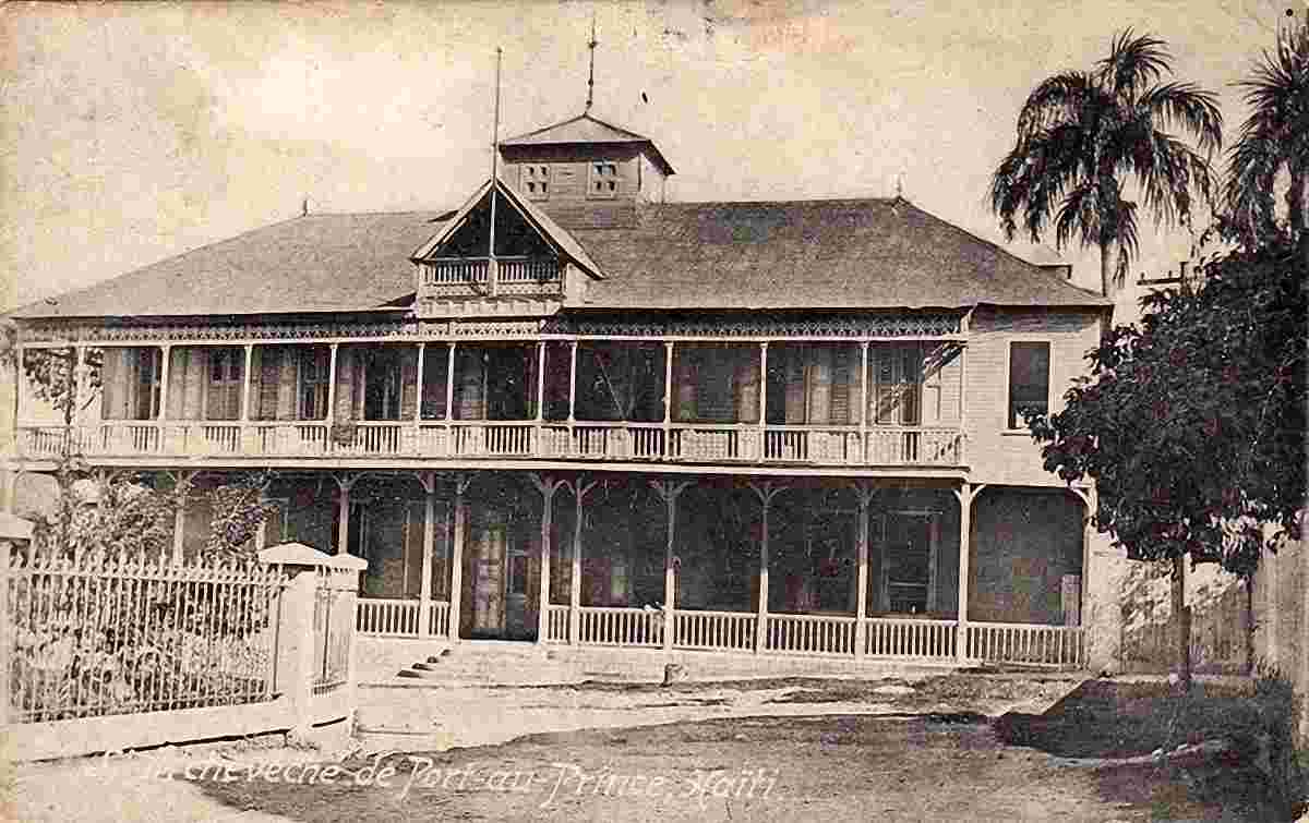 Port-au-Prince. Archbishop house of Port au Prince, 1915