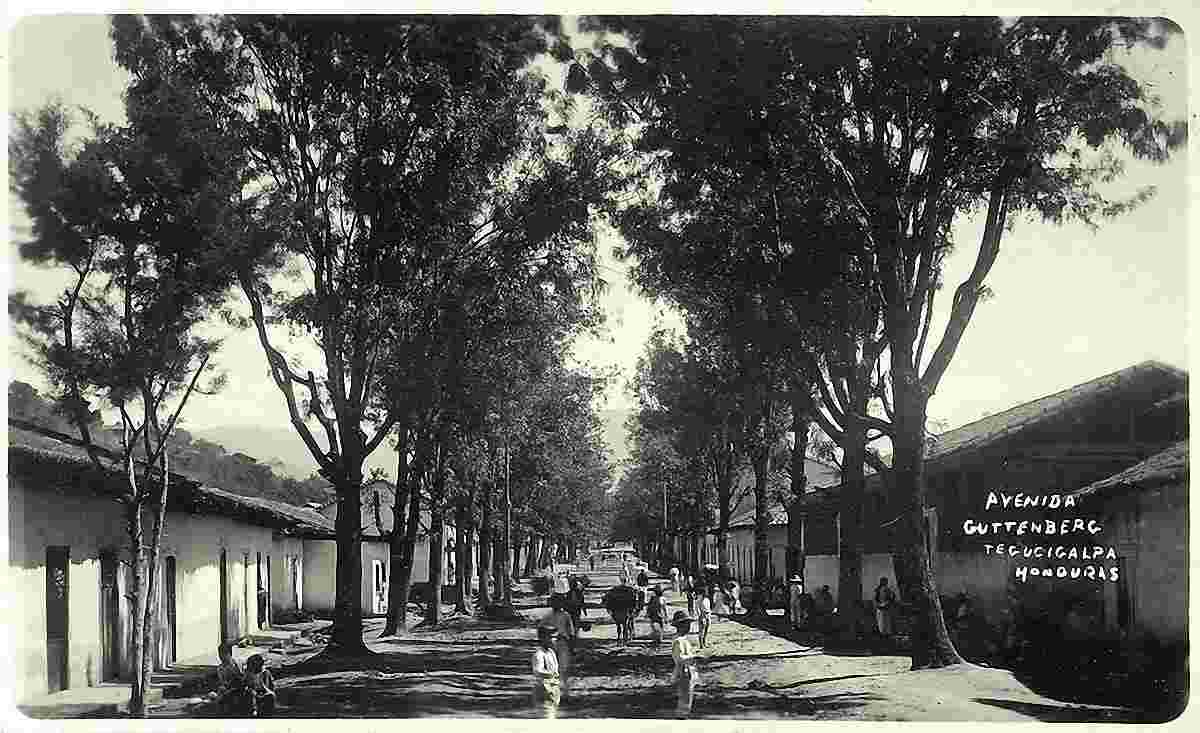 Tegucigalpa. Guttenberg Avenue, 1920s