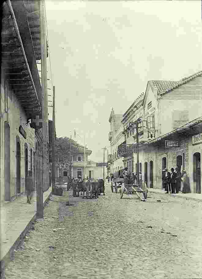 Tegucigalpa. Panorama of town street, 1911