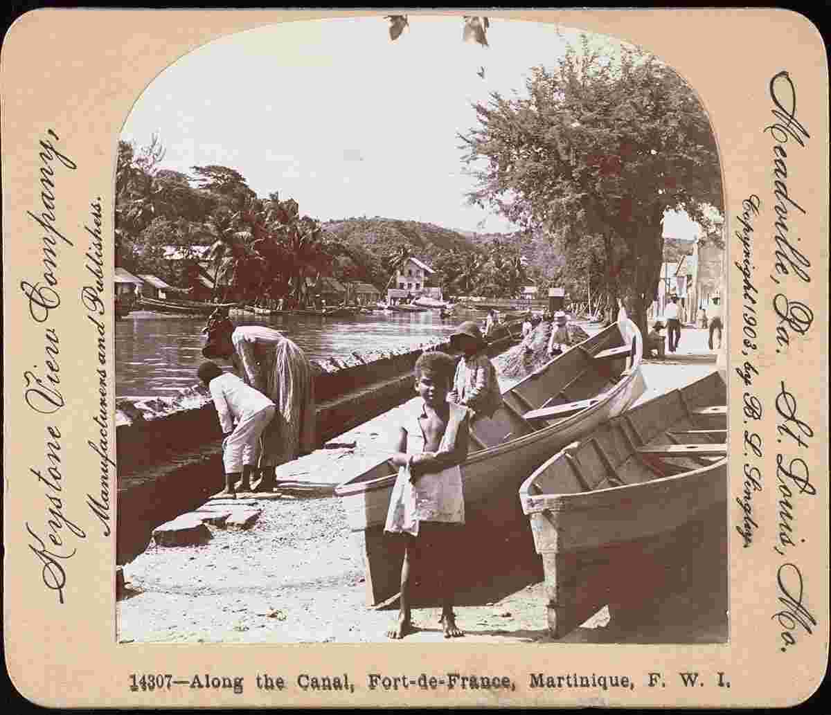 Fort-de-France. Le long du canal, vers 1900