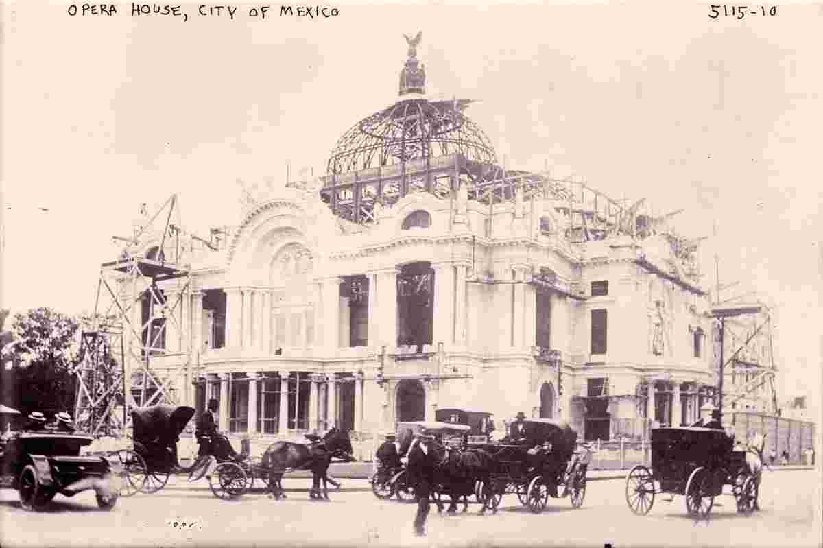 Mexico City. New Opera House under construction, between 1910 and 1915