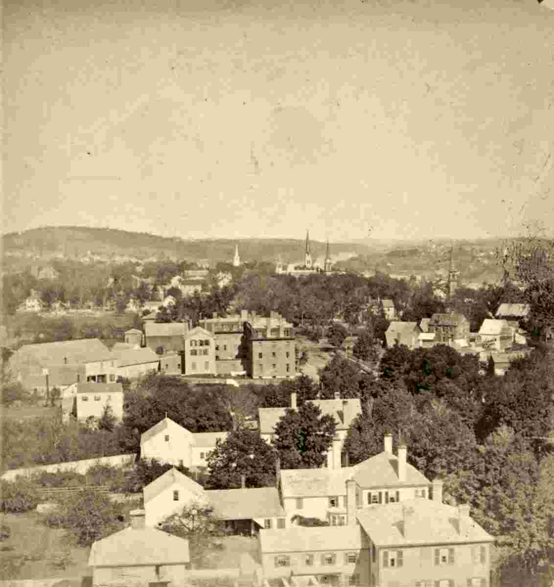 General view of Augusta in summer