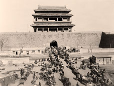 Beijing. Hata-men Gate, between 1890 and 1923