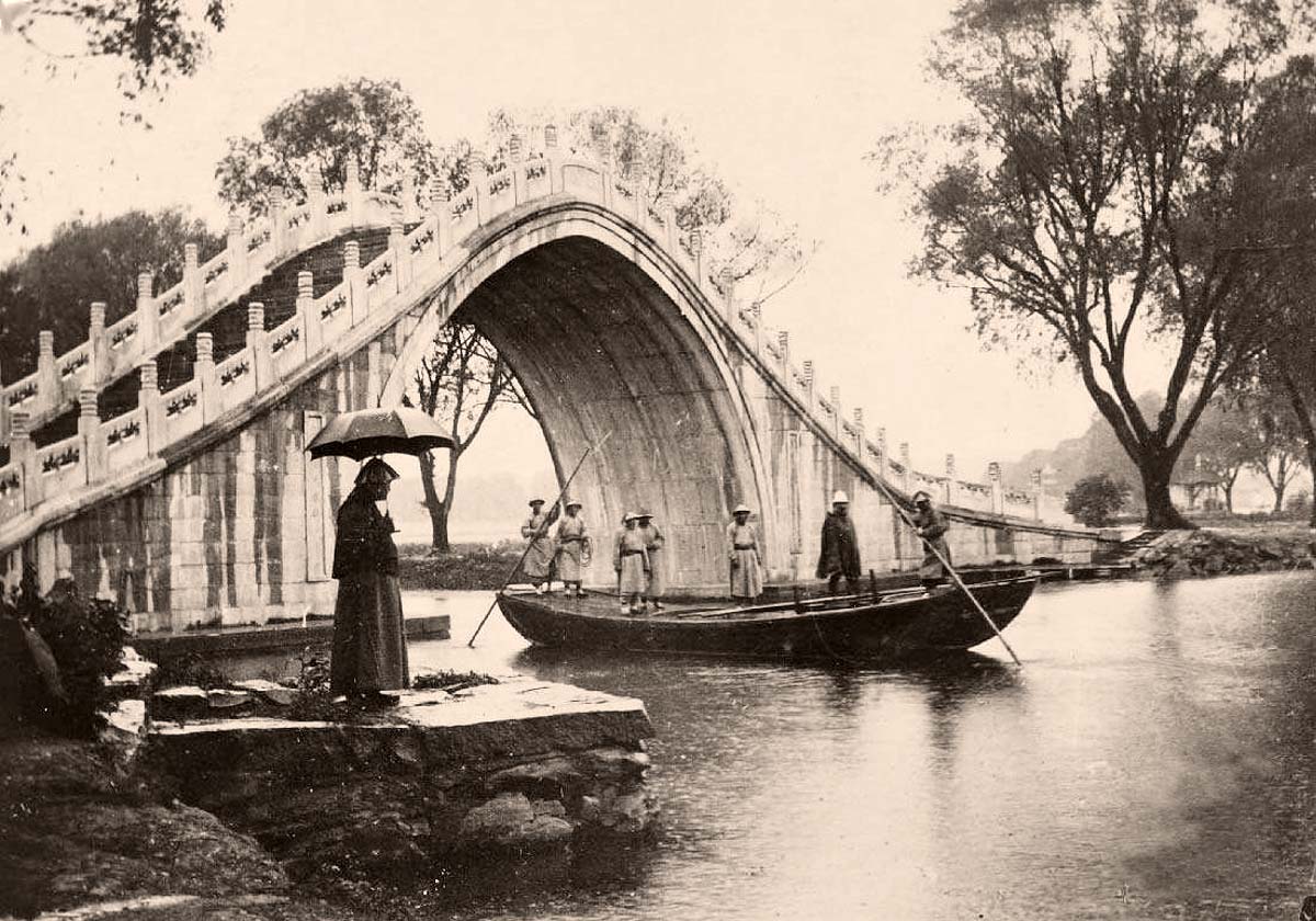Beijing. Summer Palace, Yù Dài Qiáo Bridge in Yíhé Yuán Park, circa 1890