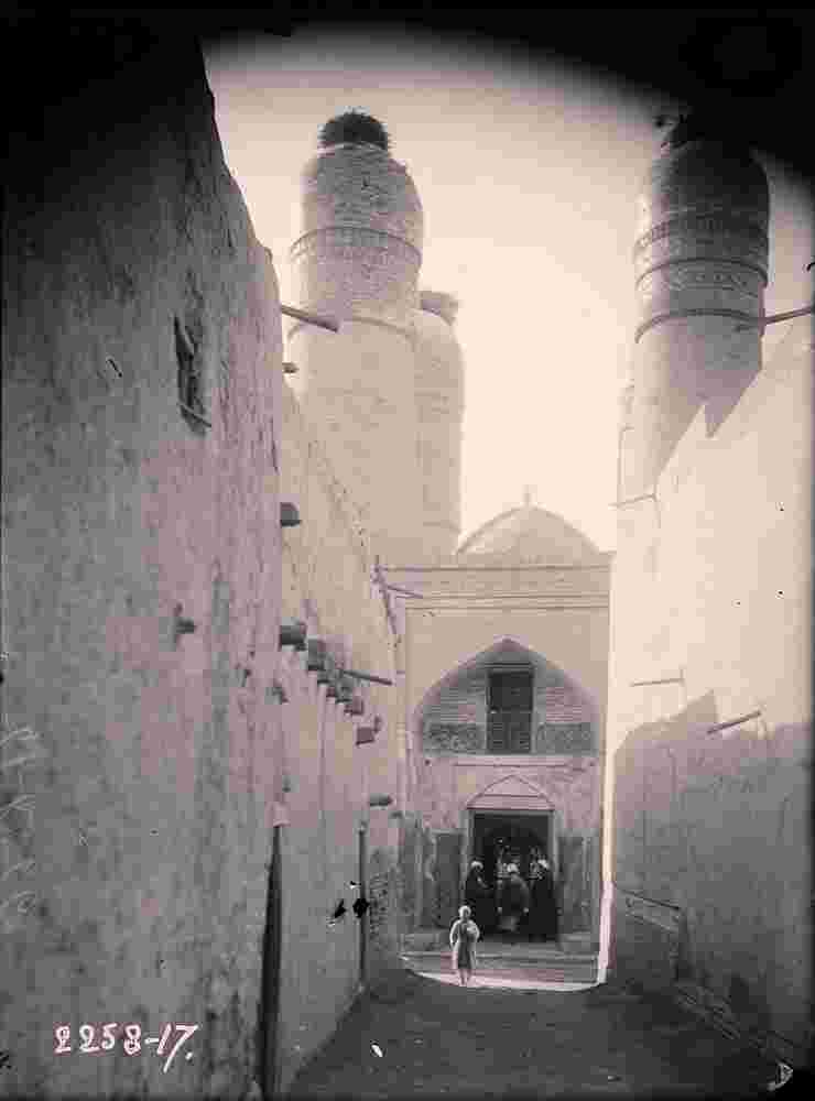 Bukhara. Khalifa Niyazkuli Madrassah (Chor-Minor)