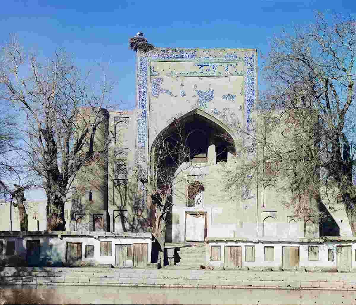 Bukhara. Madrassah Divan-Begi in Labikhauz