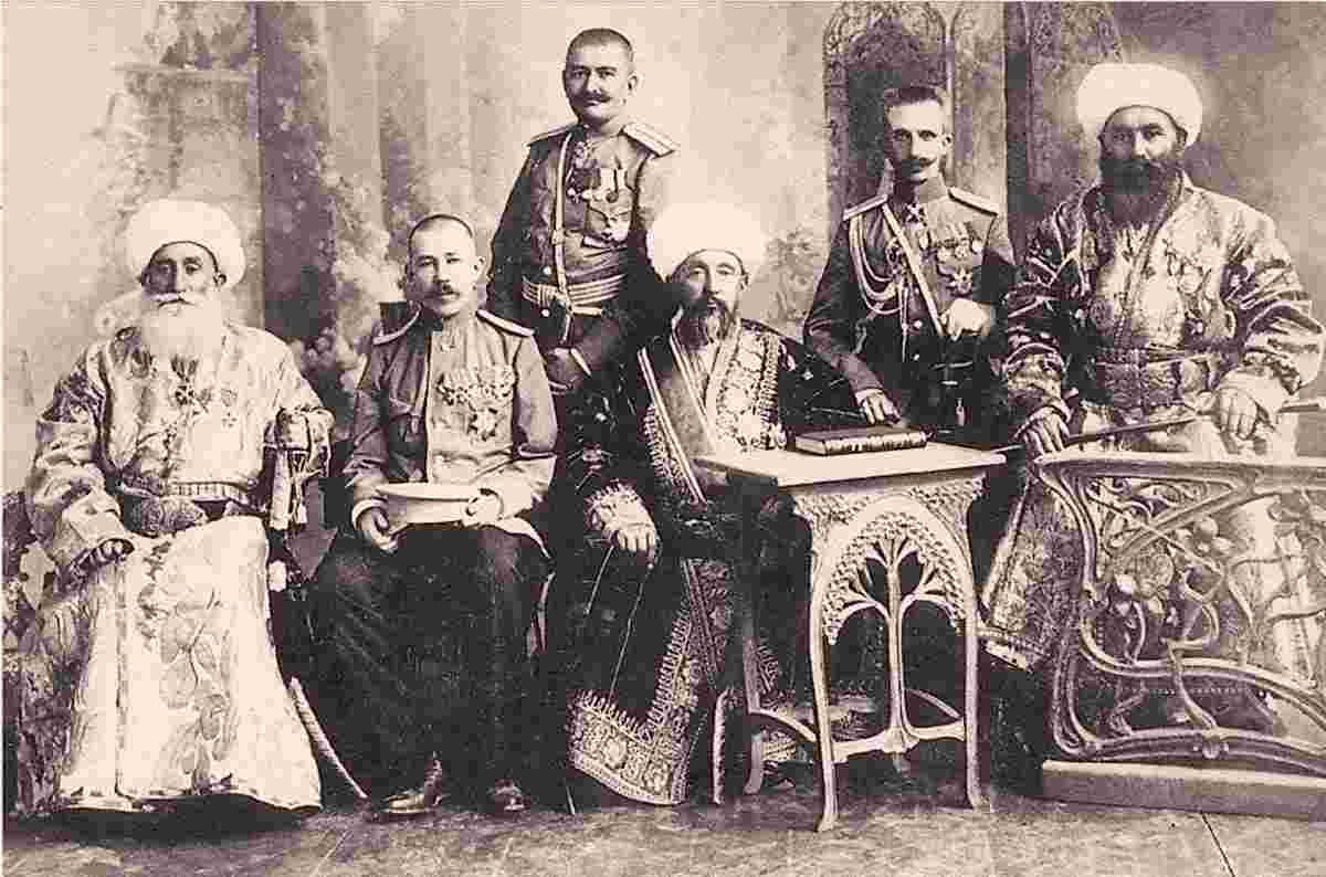 Courtiers of the Emir of Bukhara, 1915