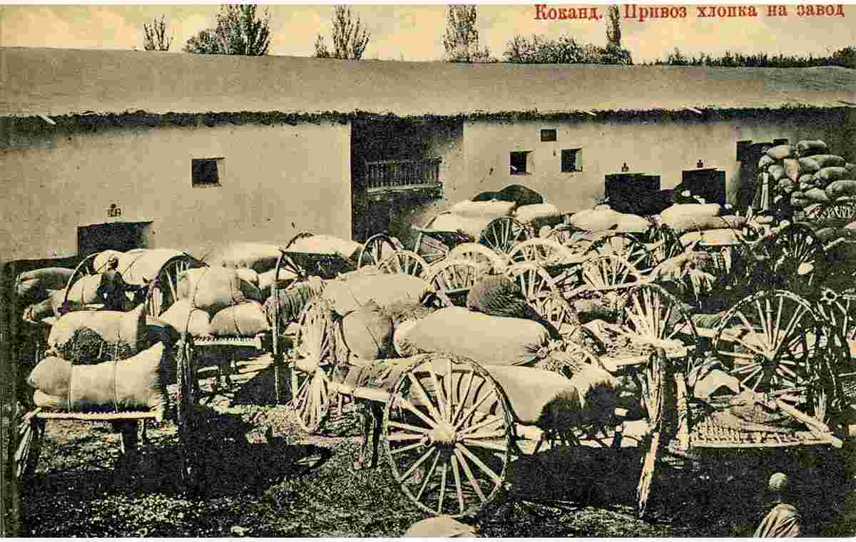 Kokand. Bringing cotton to the factory