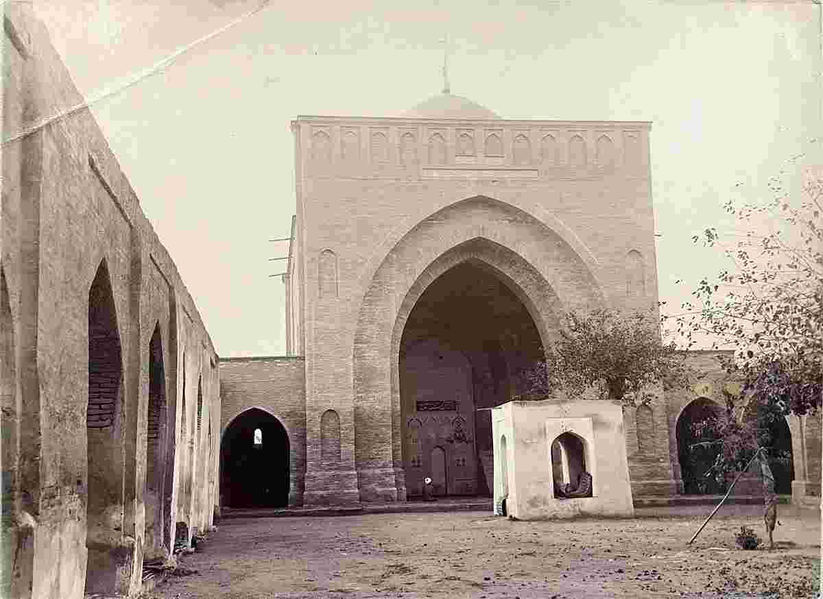 Tashkent. Khoja Ahror Vali Mosque, view from the courtyard, 1888