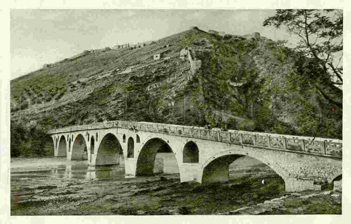 Berat. Old Bridge and Fortress