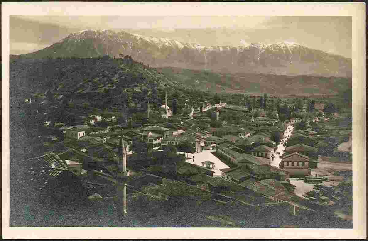 View of Berat with Tomoriza