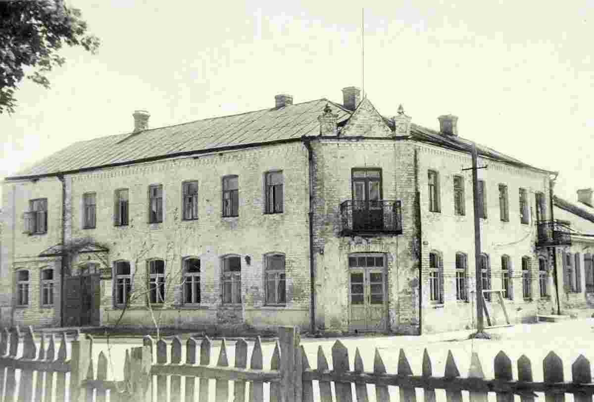 Baranavichy. Apartment building on Telman street, 1949